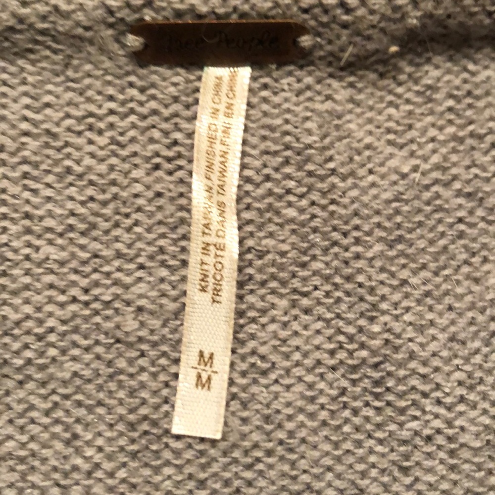 Free People Sweater - Picture 3 of 4